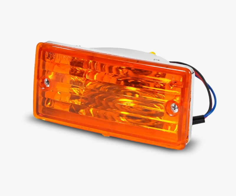 چراغ راهنمای نیسان